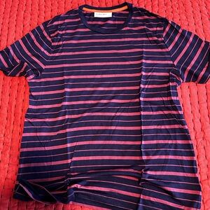 Icebreaker T-Shirt Sz Medium